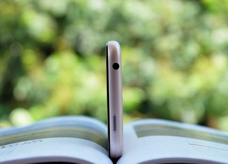 圆润*轻薄爱不释手---体验最美老人机21克M3手机