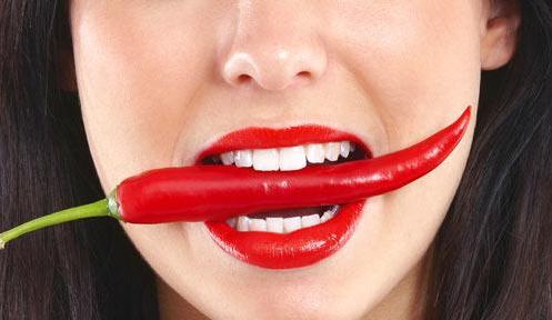 口腔溃疡长痘痘最快解决方法,口腔溃疡面部长痘痘是上焦的火么