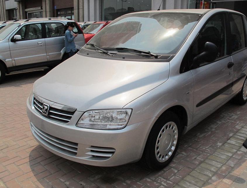 公认的几款丑的汽车,十大最难看的车型