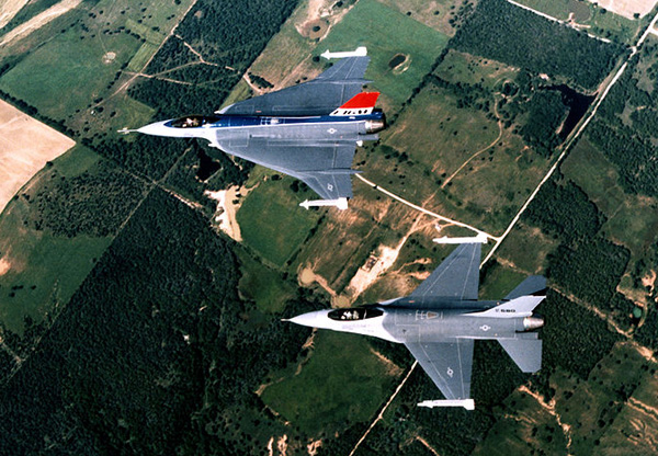 它曾是美军制式装备,美国战隼机型