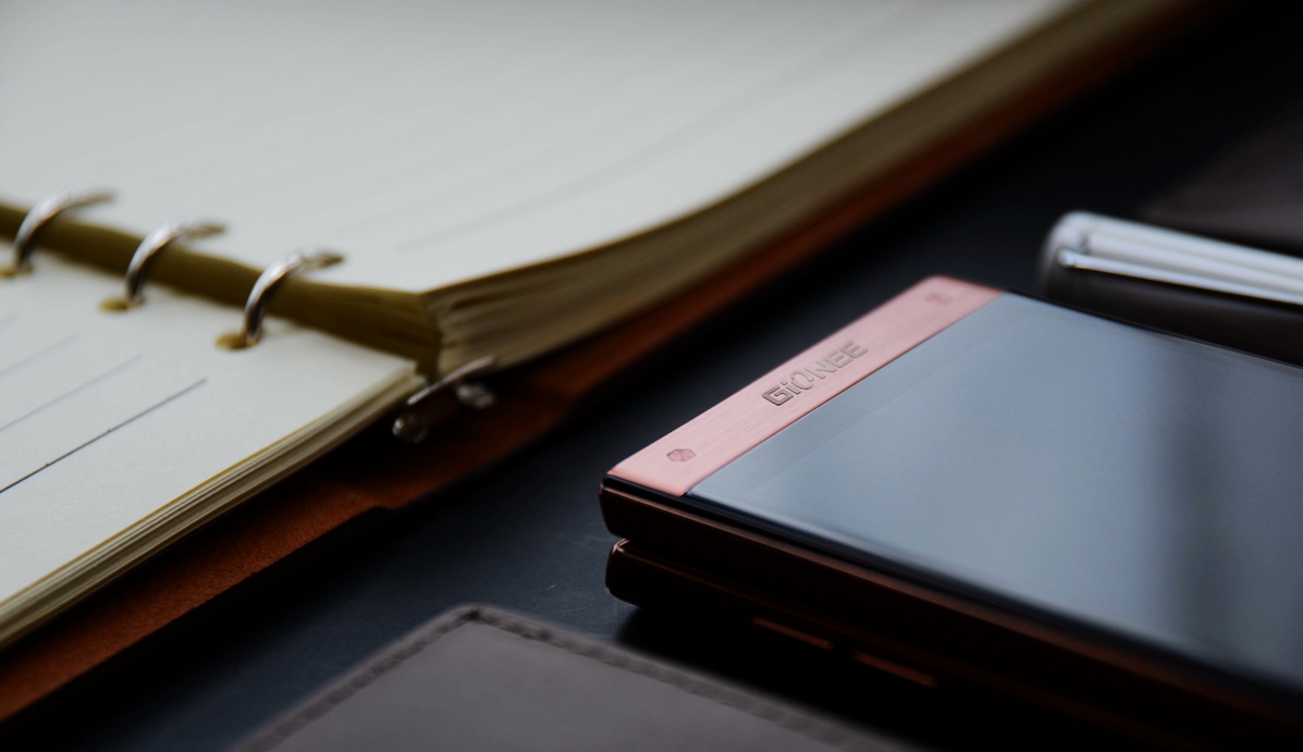 澶╅壌w909璇勬祴,澶╅壌w909缂虹偣