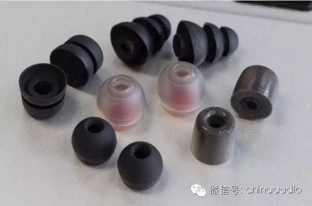 入耳式耳机耳塞泡棉,新手十大入门级耳机