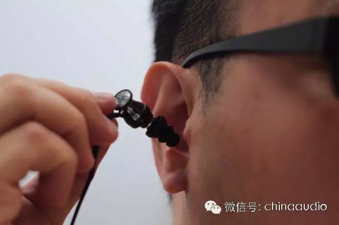入耳式耳机耳塞泡棉,新手十大入门级耳机