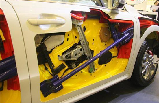 我说的是白车身不是白色车身OK？