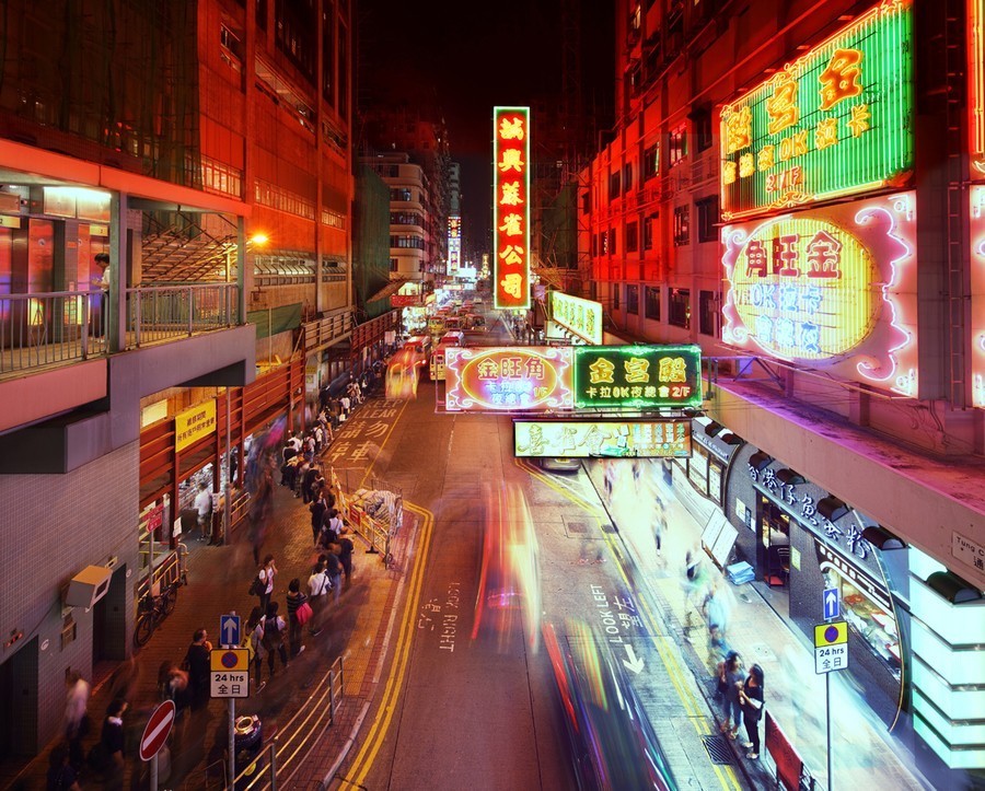 妈妈咪咪嘉年华的欢乐体验和香港郊区的生态怡然之旅