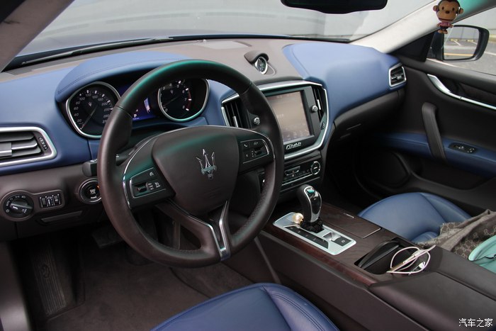 女车主提车兰博基尼,美女提车玛莎拉蒂