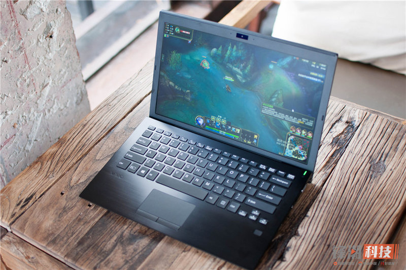 绅士与少女的相遇，2018款VAIO笔记本图赏