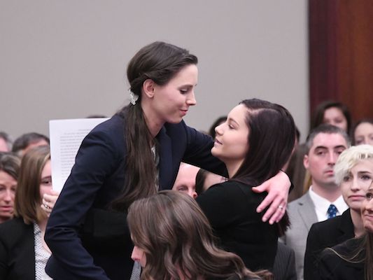 恶魔医生判死刑,美国恶魔队医纳萨尔