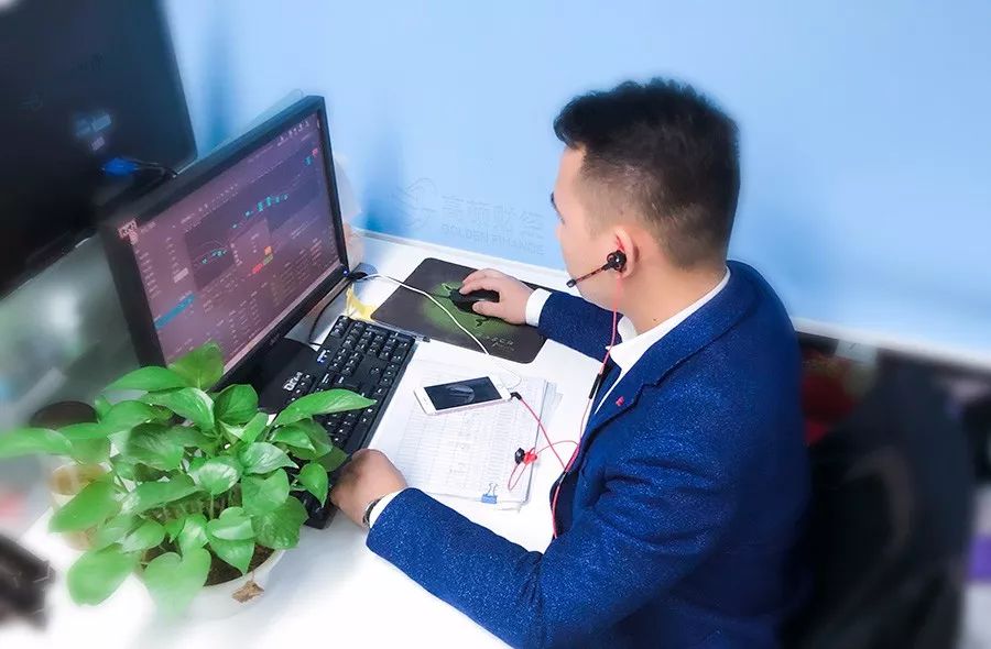 如何从零开始入行金融,想进入金融圈学什么