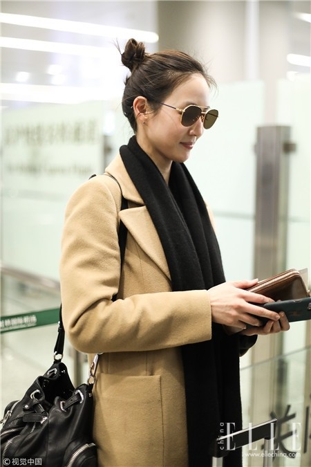 怎么戴围巾最好看学生党,冬天女人怎么样戴围巾好看