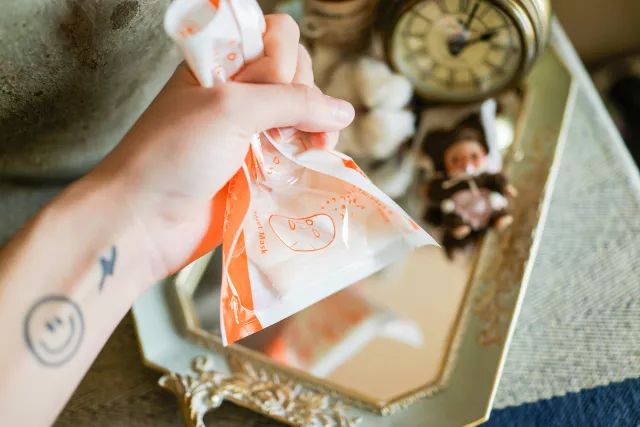 使用报告｜工作日的夜晚，敷一片面膜再休息吧