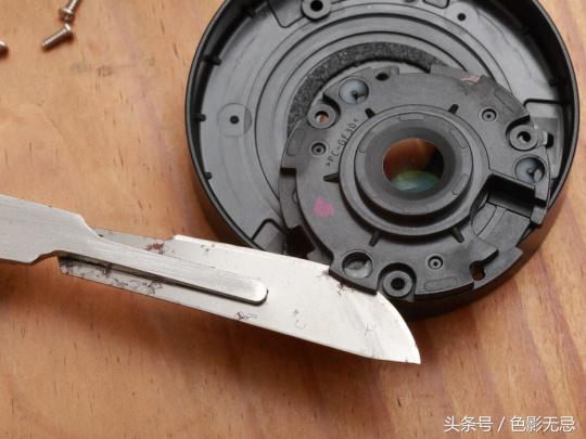 镜头发霉可以自己拆吗,镜头发霉有必要去清理吗