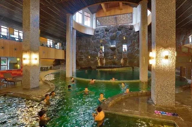 成都泡温泉一日游最佳景点,成都周边100元泡温泉包吃住