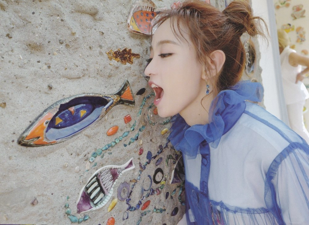 游戏废柴,用自己照片当屏保,可黄婷婷这个自恋girl只给*服私**6分