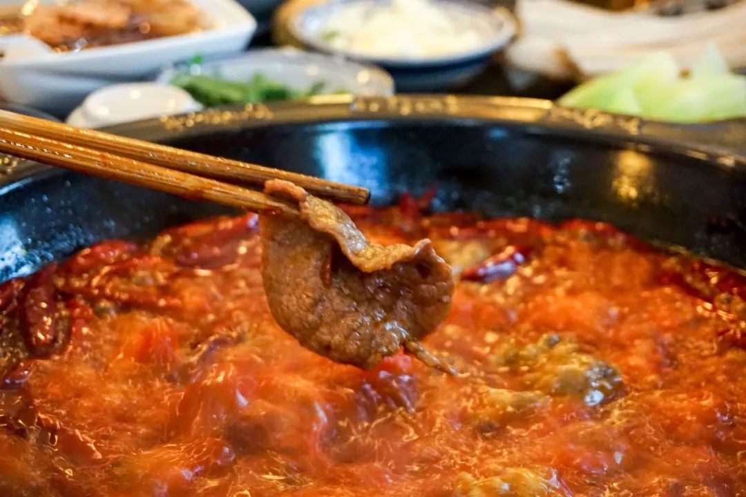重庆火锅前十强十大必点菜,冬天重庆南山火锅推荐