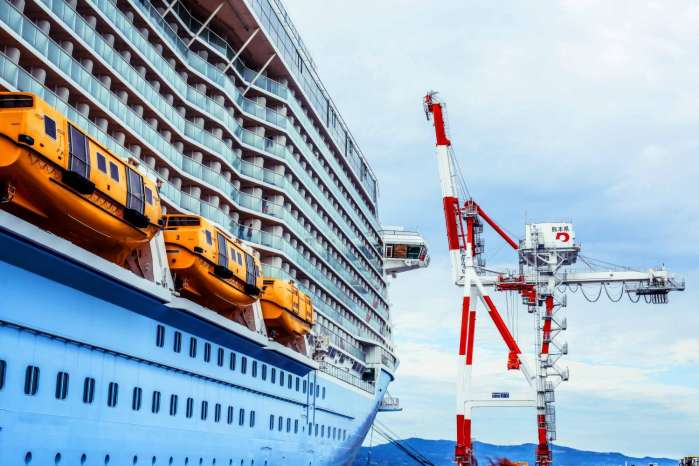 莲二爷美轮环邮——11姑娘的皇家海洋量子号公海飘荡日志