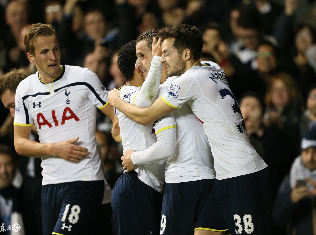 穆帅被打五十分钟,曼联黑风三煞穆帅