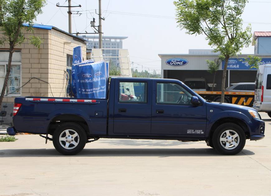 绂忕敯钀ㄦ櫘鍜屽疂鍏稿摢涓ソ,绂忕敯钀ㄦ櫘璺熸睙閾冨疂鍏稿摢涓ソ