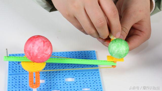 月食日食是怎么形成的视频,月食怎么形成视频全过程