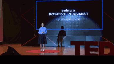 花瓶、炫富……被黑18年的她,如今却凭一档配音节目圈粉无数!