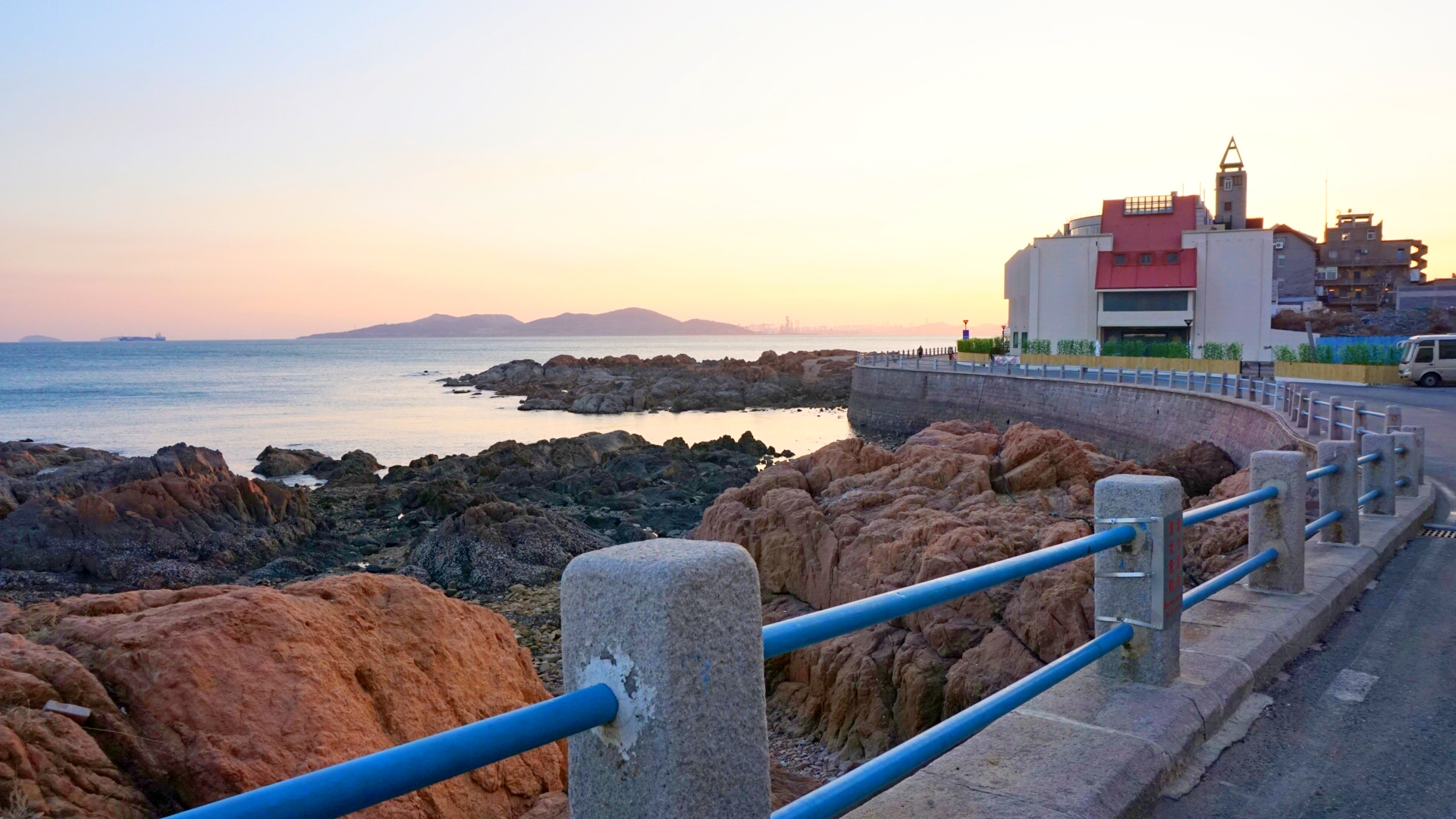 索尼微单相机a6000值得入手吗,购买索尼a6000二手