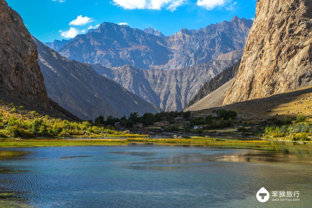 这里曾是中国领土，被誉为「中亚瑞士」，游客3天拿到电子签