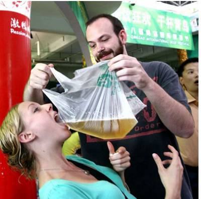 这家酒店复古而优雅,这家酒店科技感满满