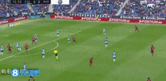 加泰德比梅西过人,国家德比梅西被几人铲倒