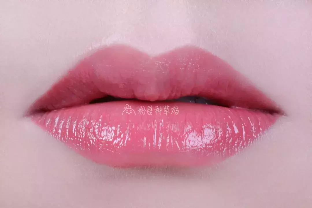 情人节收了一堆礼物,情人节送什么口红香水合适