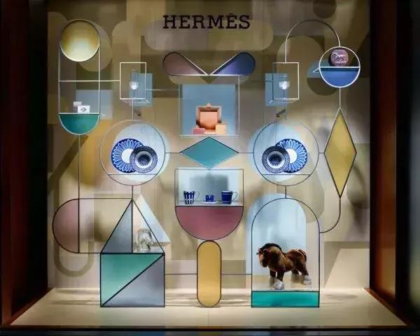 爱马仕的橱窗设计,爱马仕橱窗设计展示案例分析