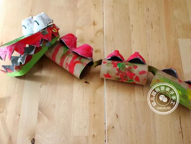 灯笼和鞭炮幼儿园手工,过年鞭炮灯笼幼儿园手工