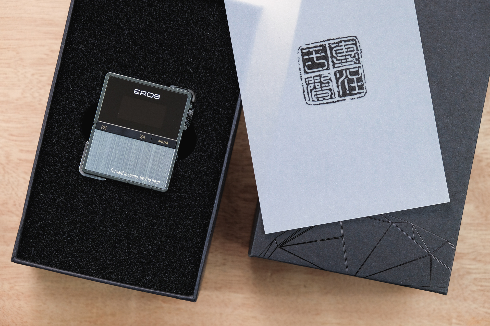 抛弃手机，给运动带来HiFi的音乐享受：爱国者EROSTEN音乐*放播**器