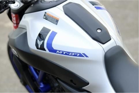 迟来的开箱雅马哈MT-07一万公里心得