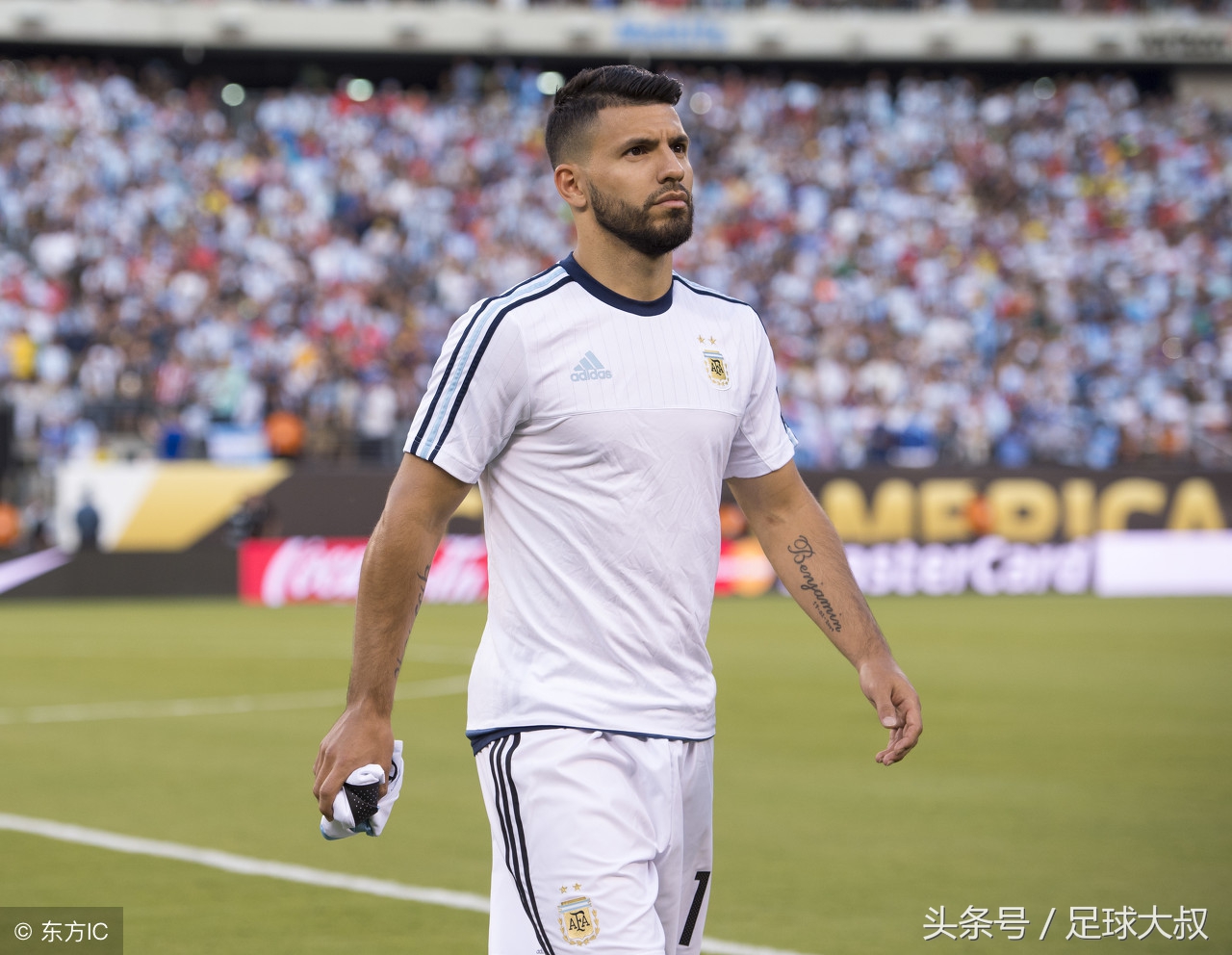 足坛现役最强十一人,足坛十大阻挡梅罗的硬汉