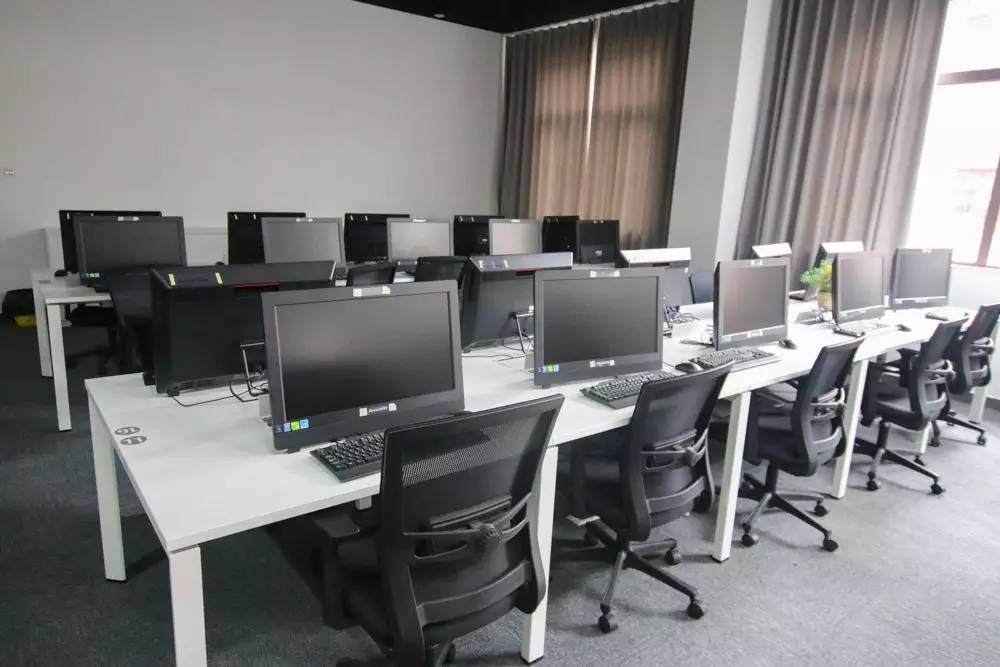 江苏省大学生创业孵化示范基地,青年大学生创业孵化基地