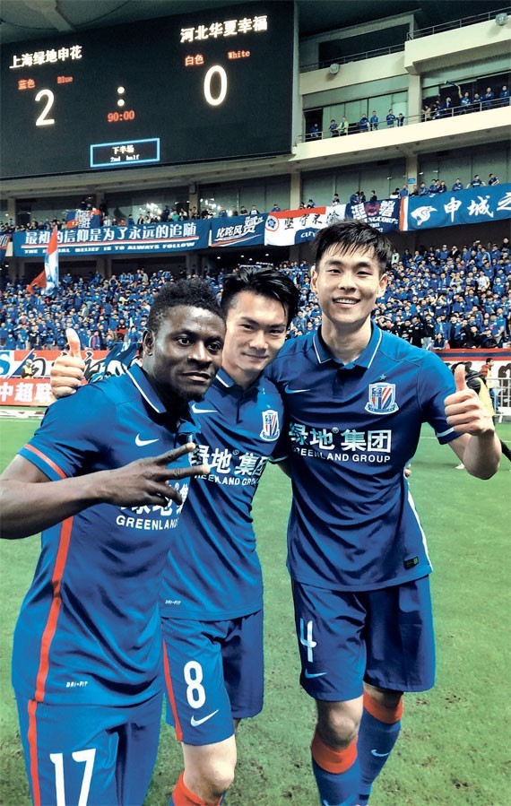 球员夺冠可以拿冠军奖杯回家吗,球员夺冠后奖金