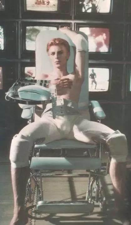 davidbowie简介,davidbowie为什么改名