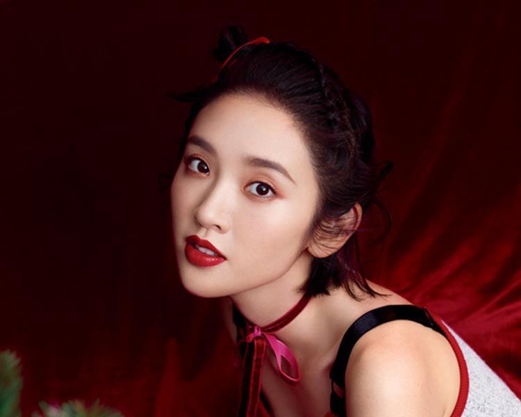 长脸型适合的中长发教程,修饰脸型发量少的中长发