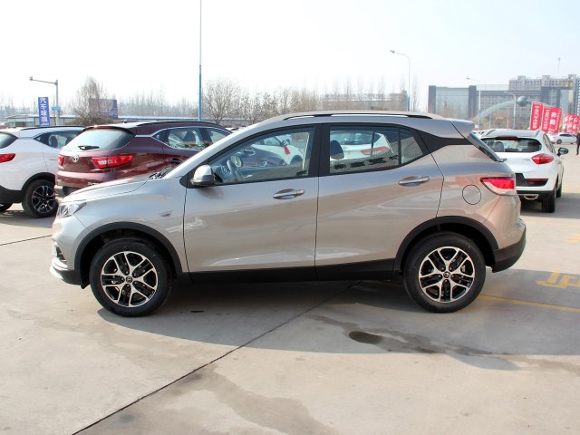 东南汽车东南dx3有esp吗,东南dx3是小型还是紧凑型suv