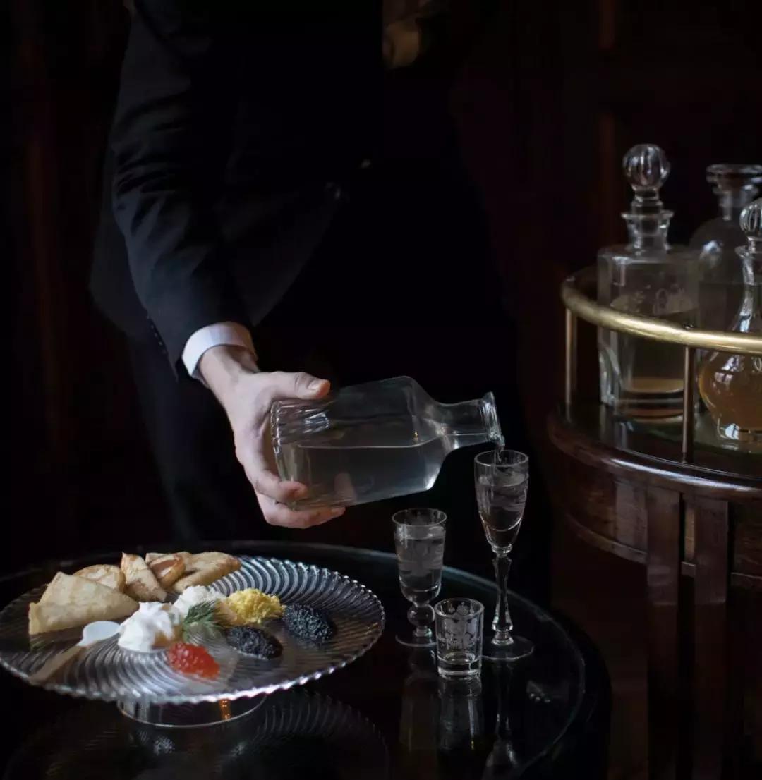 我去了一趟俄罗斯，那里有这个宇宙间最高的审美和康熙大帝的美食