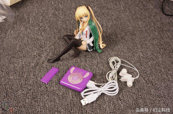 这款外型激萌的MP3只要6块钱！还包邮！用不到留着收藏也不错