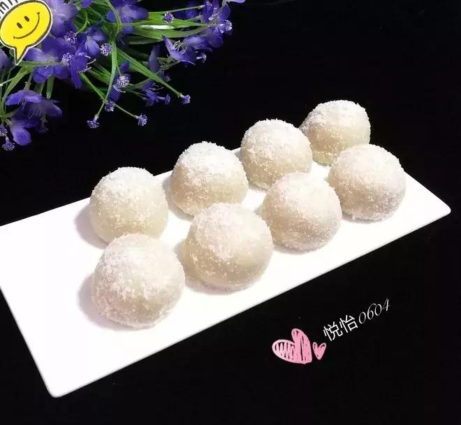 椰蓉芸豆,椰蓉白芝麻包