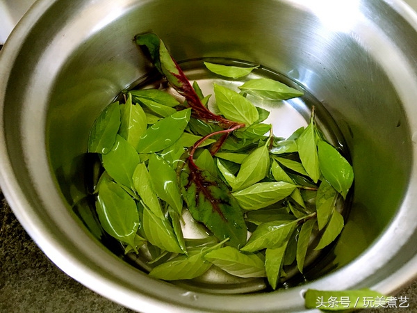 清蒸酱汁鱼怎么做,豉汁蒸鱼怎么做才好吃