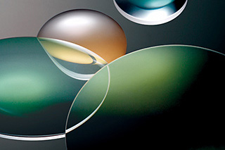 相机镜头18-105和18-140的区别,相机镜头18-135