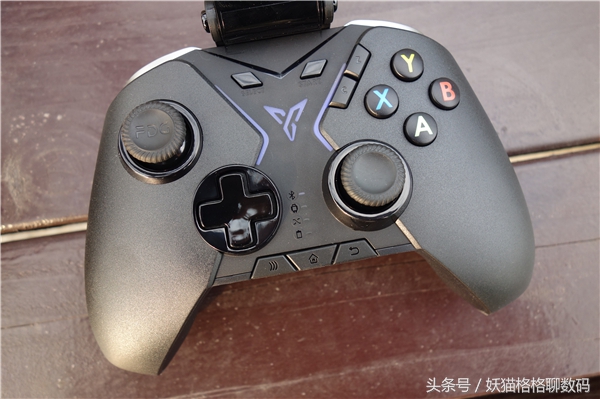 荒野行动吃鸡专用手柄,荒野行动外设神器哪种好用