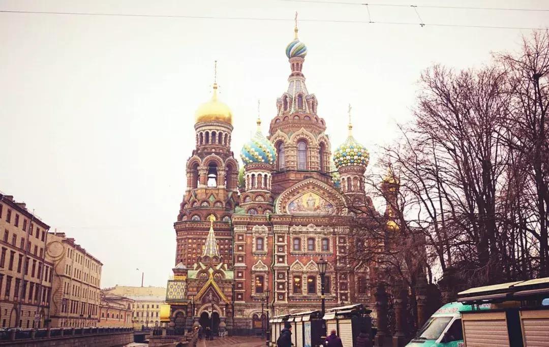 我去了一趟俄罗斯，那里有这个宇宙间最高的审美和康熙大帝的美食
