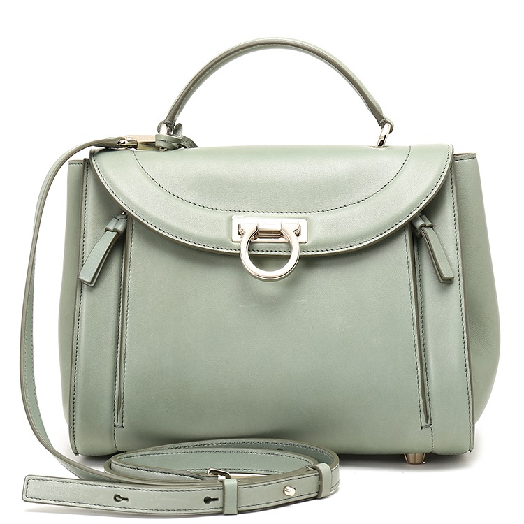 salvatoreferragamo鏂伴椈,salvatoreferragamo骞垮憡2020