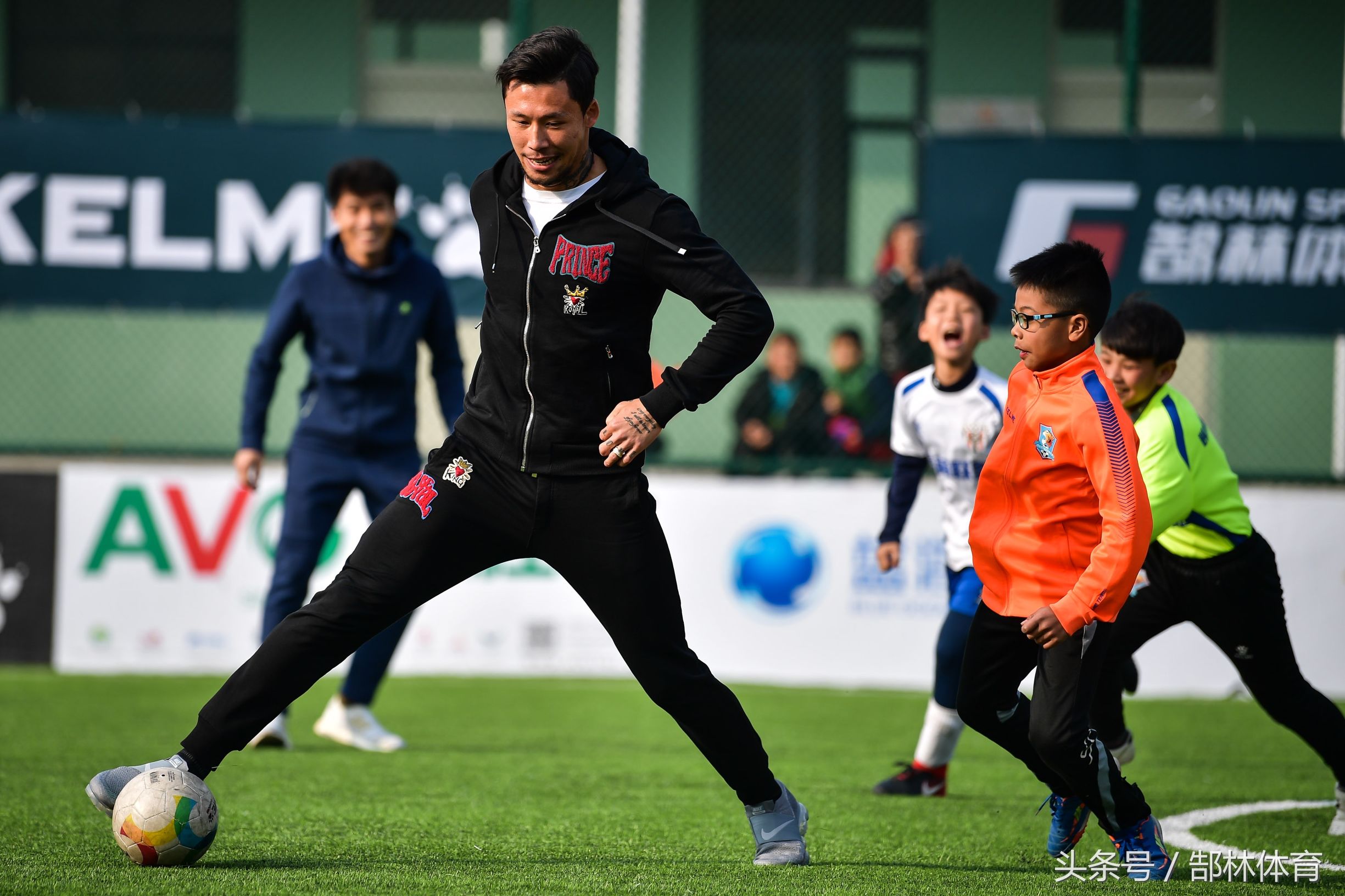 恒大3连胜韦世豪,恒大3大外援