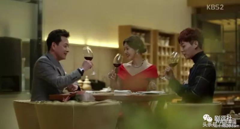 金所炫尹斗俊什么剧,金所炫尹斗俊亲吻