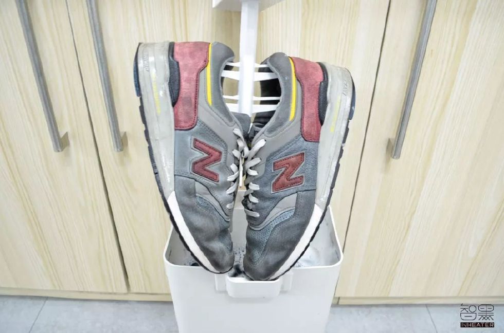 一年清洗几次洗衣机好,洗鞋机可以重复清洗吗